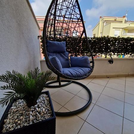 Apartment Franko พูลา ภายนอก รูปภาพ